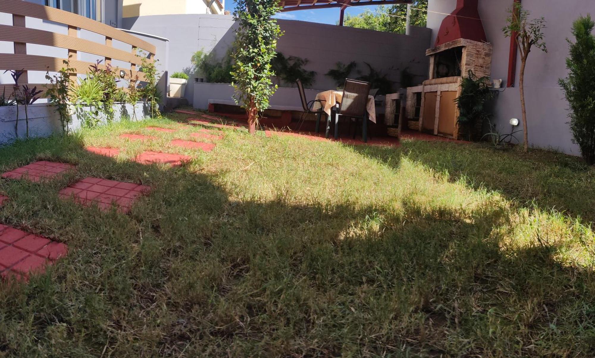 Vasilikis Apartment カラマタ エクステリア 写真